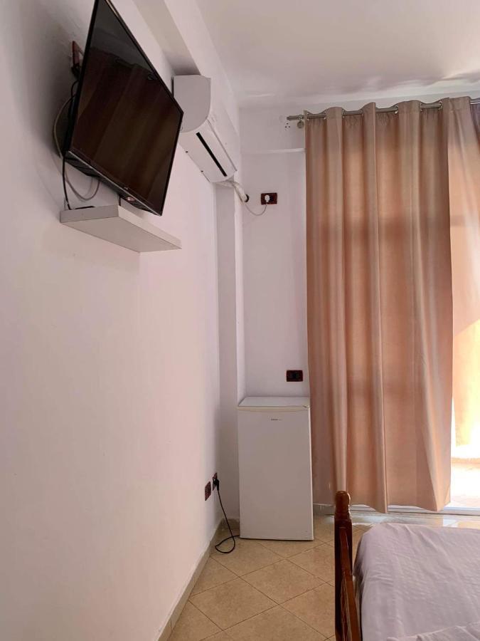 Elio'S Room Durrës Exterior foto