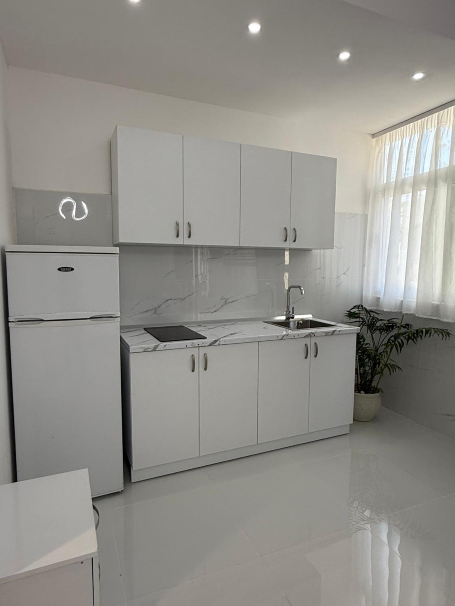 Elio'S Room Durrës Exterior foto